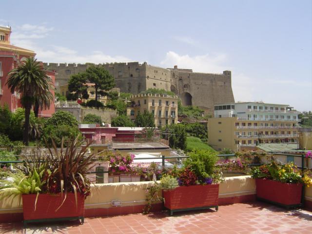 Una Terrazza Sul Golfo Napoli Rom bilde